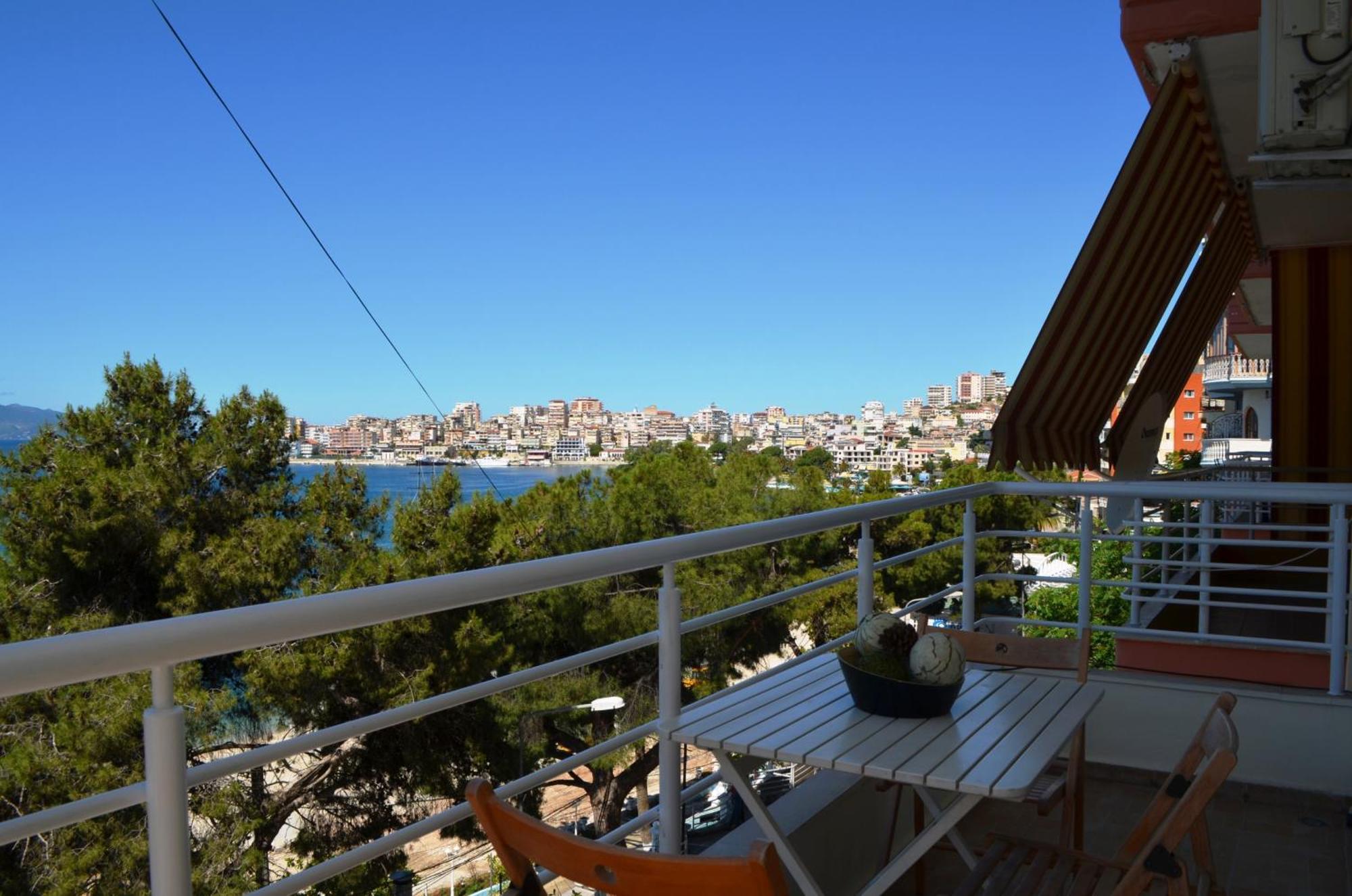 Saint Tropez Apartment Саранда Экстерьер фото