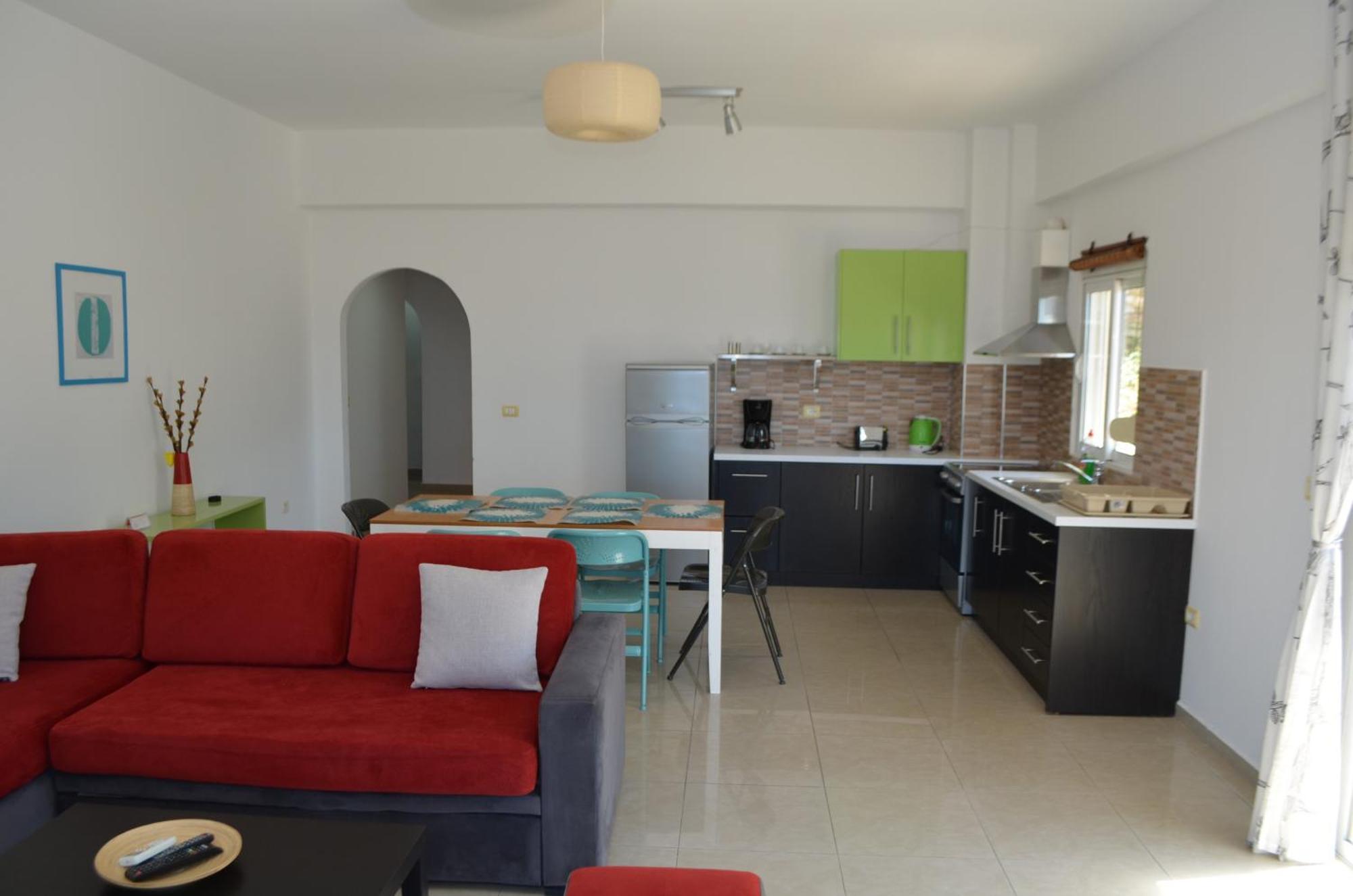 Saint Tropez Apartment Саранда Экстерьер фото