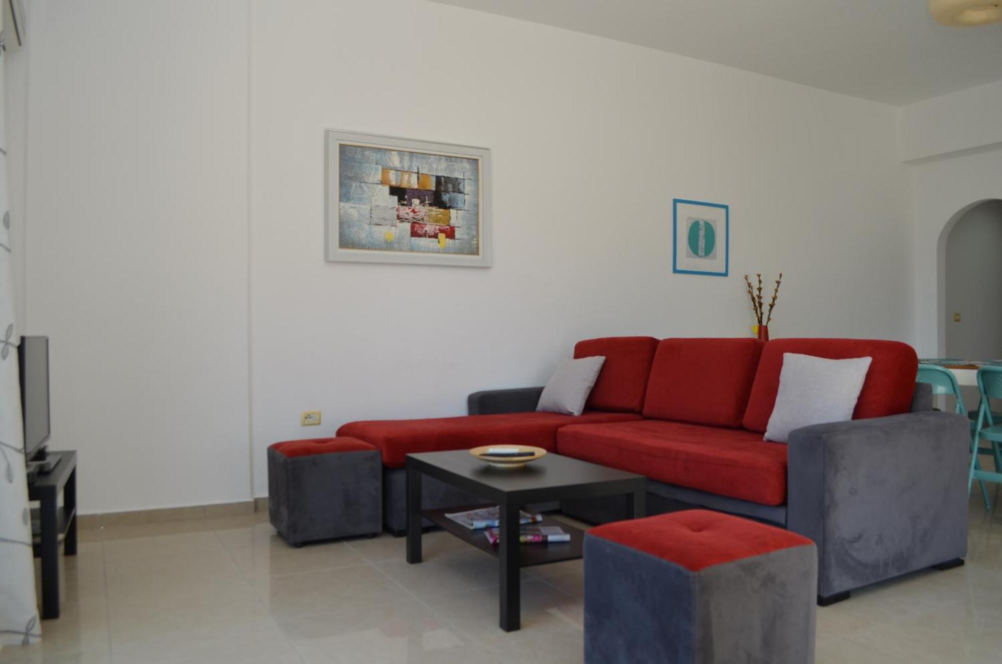 Saint Tropez Apartment Саранда Экстерьер фото