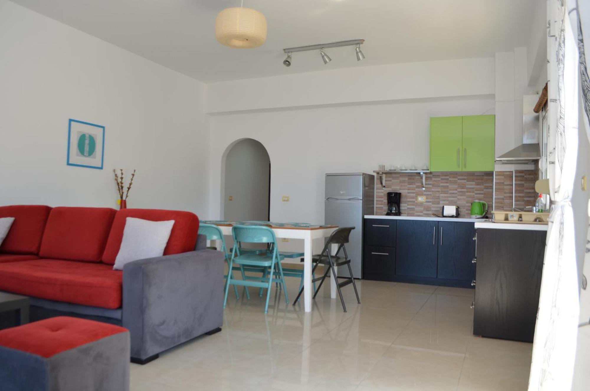 Saint Tropez Apartment Саранда Экстерьер фото